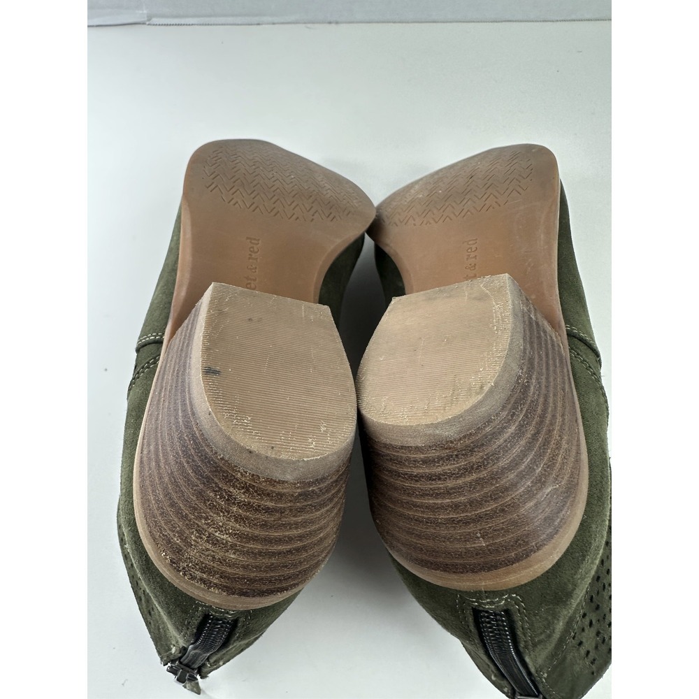 Violet & Red Kacey Suede Ankle Boots Women's 9.5 M Booties *New Balance Insoles - Picture 8 of 10